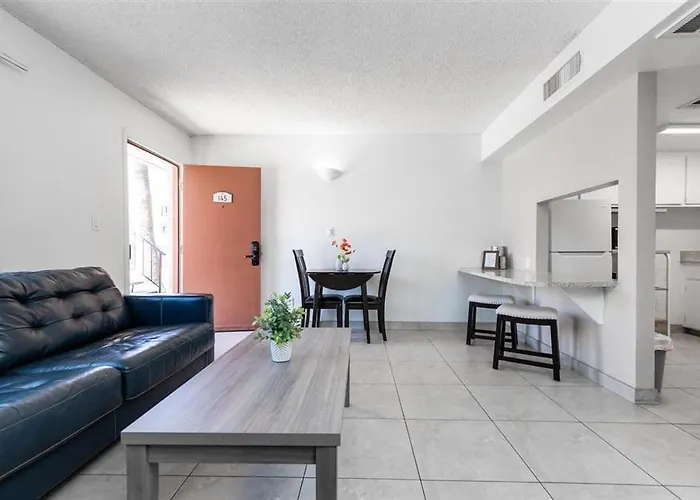 145 Fully Furnished 1br Suite-pet Friendly * Scottsdale