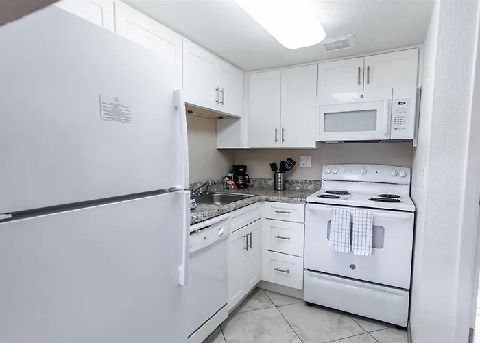 145 Fully Furnished 1br Suite-pet Friendly Apartment
