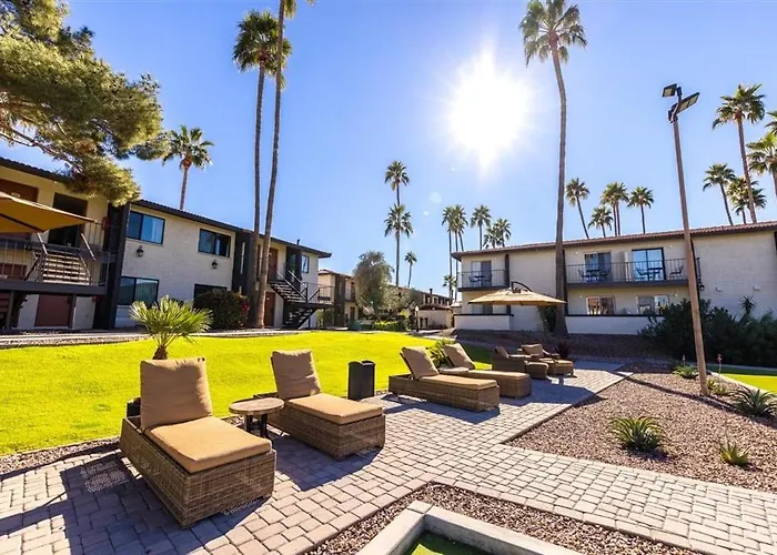 145 Fully Furnished 1br Suite-pet Friendly *